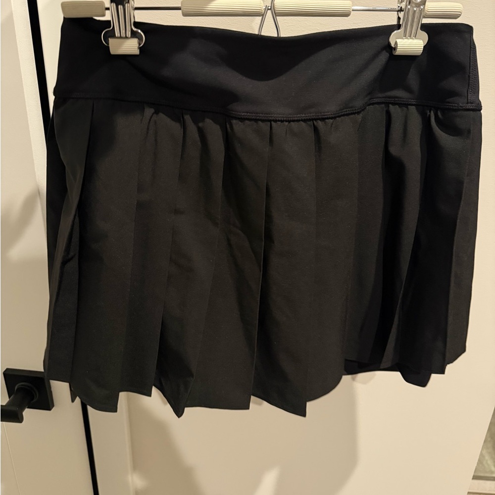 Old Navy Black Pleated Mini Skirt